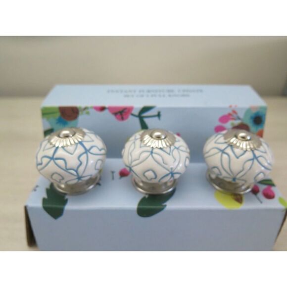 Instant Furniture Update Blue & White Decorative Ceramic Pull Knobs, Set Of 6 - Picture 5 of 8